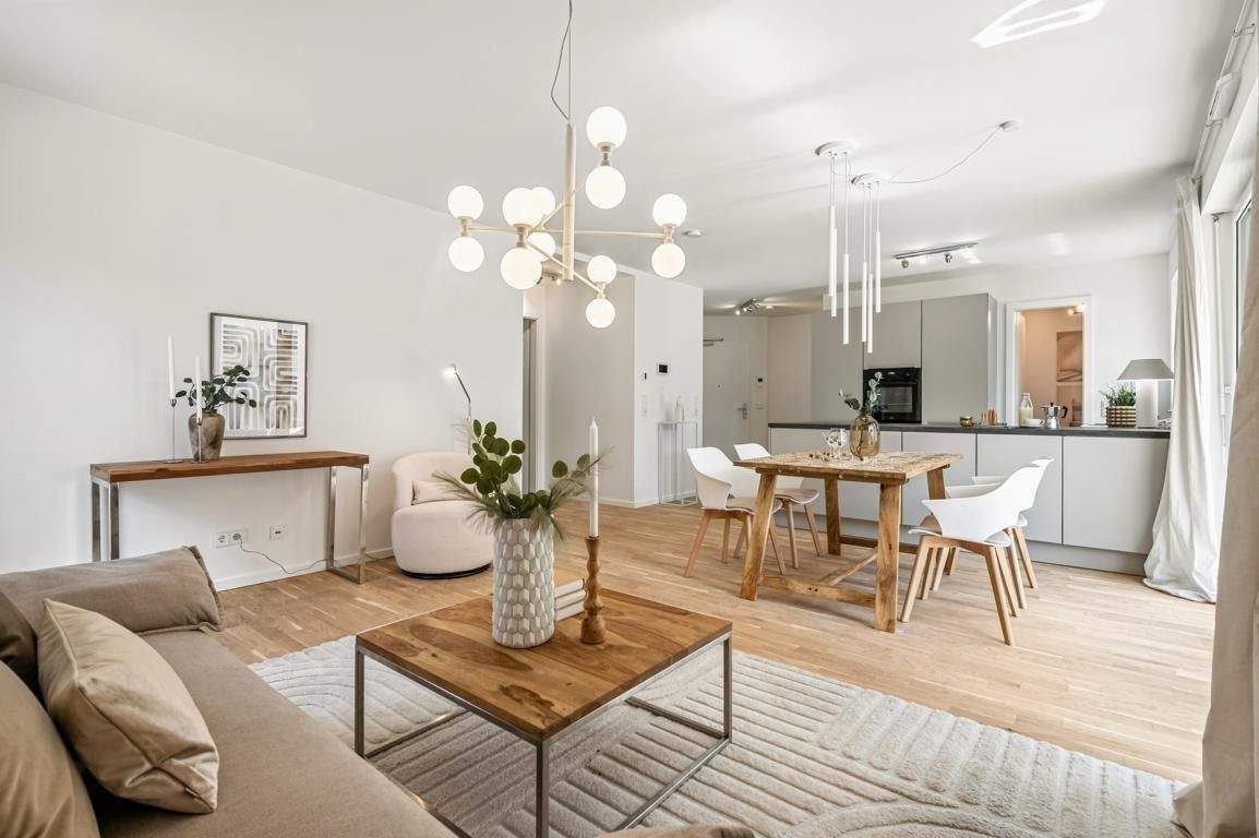 Thumbnail-3 Zimmer, Küche, 2 Bäder, Balkon und Lift | 0177-2422700