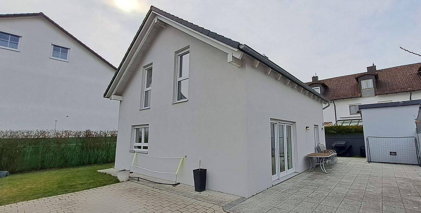 Thumbnail-Neuwertiges, freistehendes Einfamilienhaus mit EBK und Kaminofen in ruhiger Lage von Waldkraiburg!