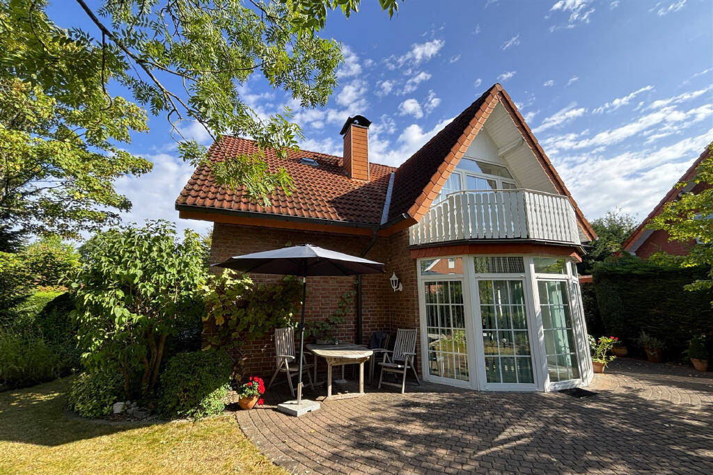 Thumbnail-== Stadtnah Wohnen in ruhiger Sackgasse - Idyllisches EFH in Ehrentrup ==