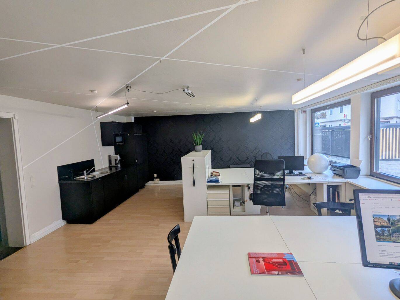 Thumbnail-Offene Arbeitsplätze in Pempelfort - 4 Plätze frei, ab 249€