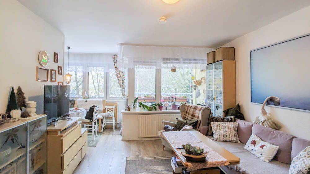Thumbnail-HOMESK: Vermietete 3-Zimmer-Wohnung mit Süd-West-Balkon und Aufzug in Reinickendorf