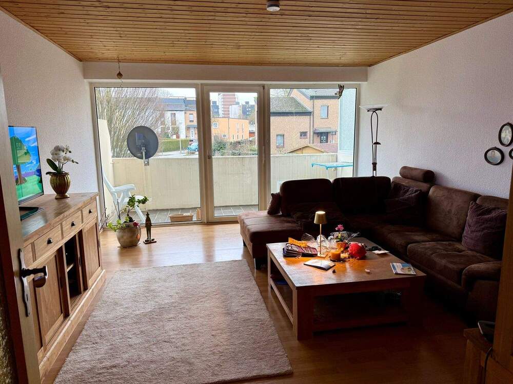 Thumbnail-Witten-Stockum: 2,5 Zimmer mit 63m² und Balkon in sehr gepflegtem Haus