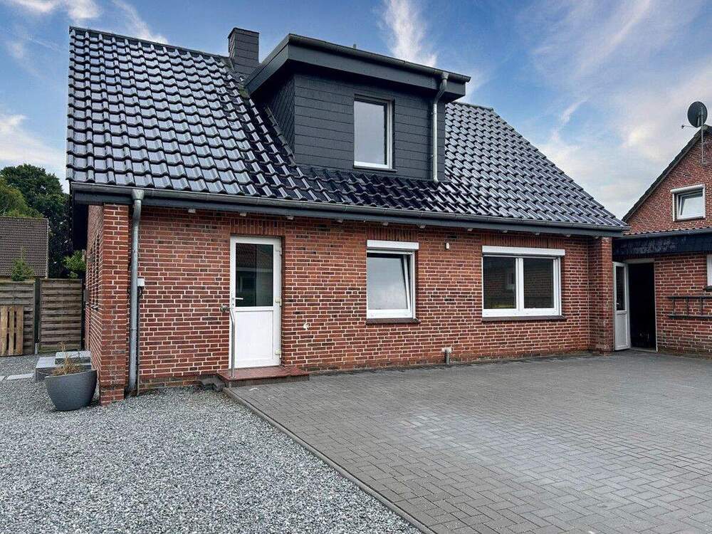 Thumbnail-Charmantes, vollständig modernisiertes Einfamilienhaus in ruhiger Sackgassenlage mit großzügigem Garten!