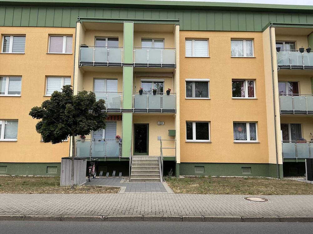 Thumbnail-Gemütliche 2-Raumwohnung im Erdgeschoss in Sandersdorf zur vermieten !