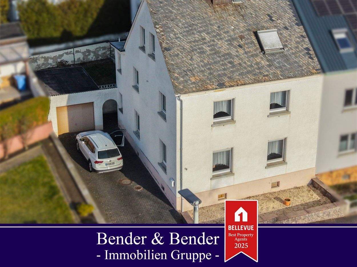 Thumbnail-Solides Zweifamilienhaus mit Garagen und Garten -ideal für Generationenwohnen in Elz!