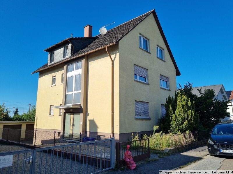 Thumbnail-Freistehendes, solides 3-Fam.-Haus in Edingen-Neckarhausen, OT Neu-Edingen - 30004001