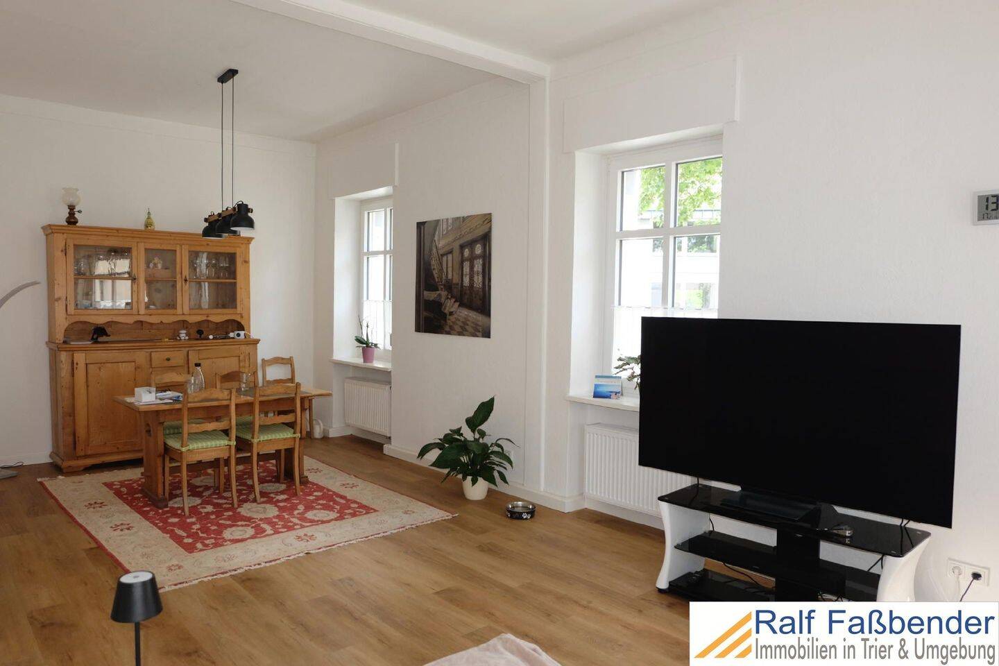 Thumbnail-Trier-Süd, helle 3 ZKB Altbauwohnung mit Einbauküche in ruhiger Wohnlage zu vermieten.