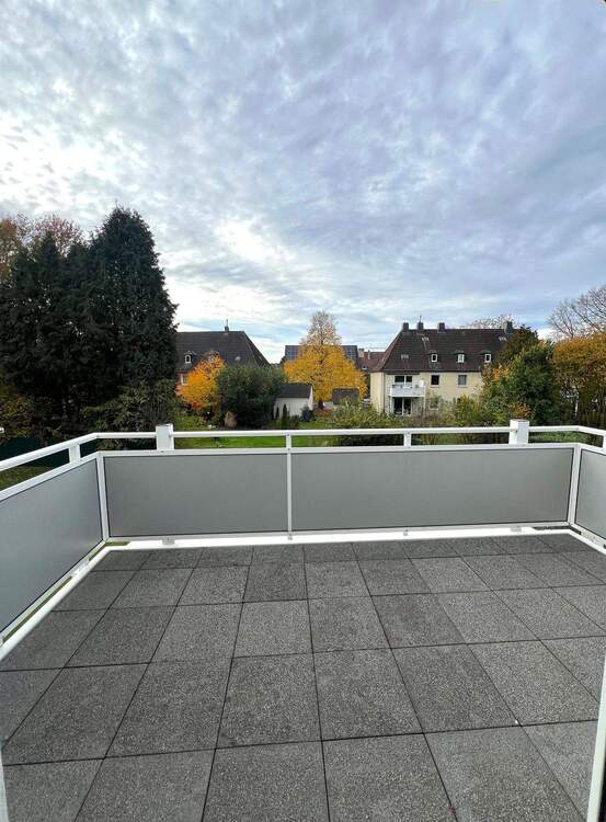 Thumbnail-Top renovierte Mietwohnung in ruhiger Lage mit Balkon