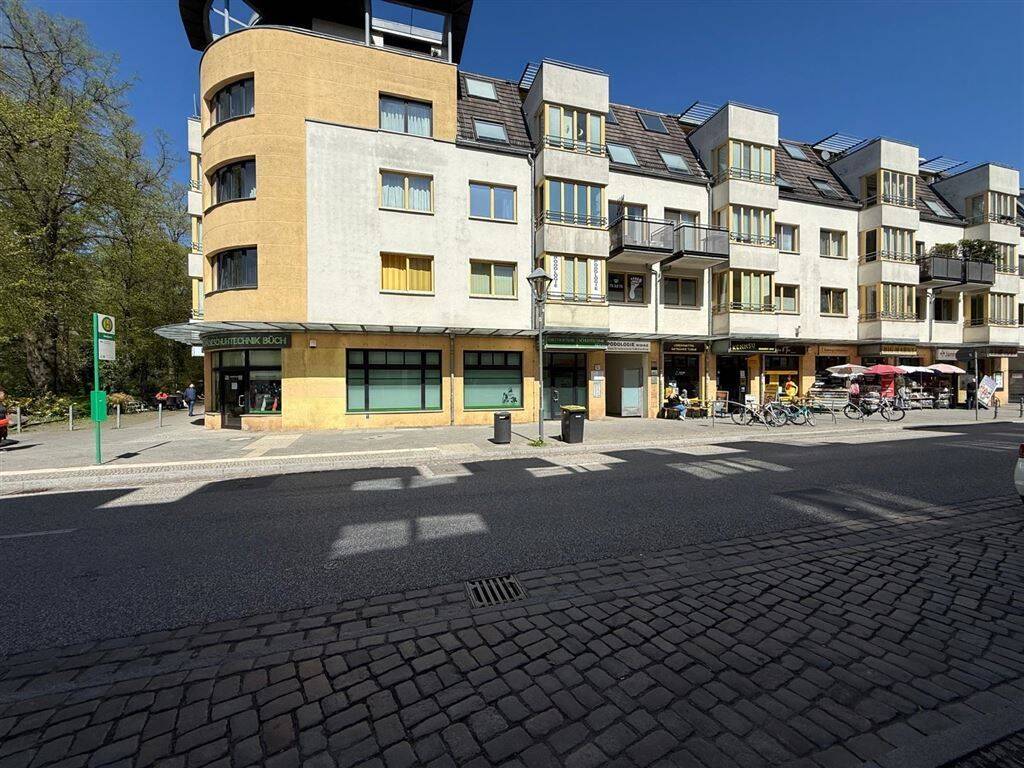 Thumbnail-AB JUNI 2026 - Teilmöbilierte Büroeinheit in A+ Lage in Bernauer Innenstadt