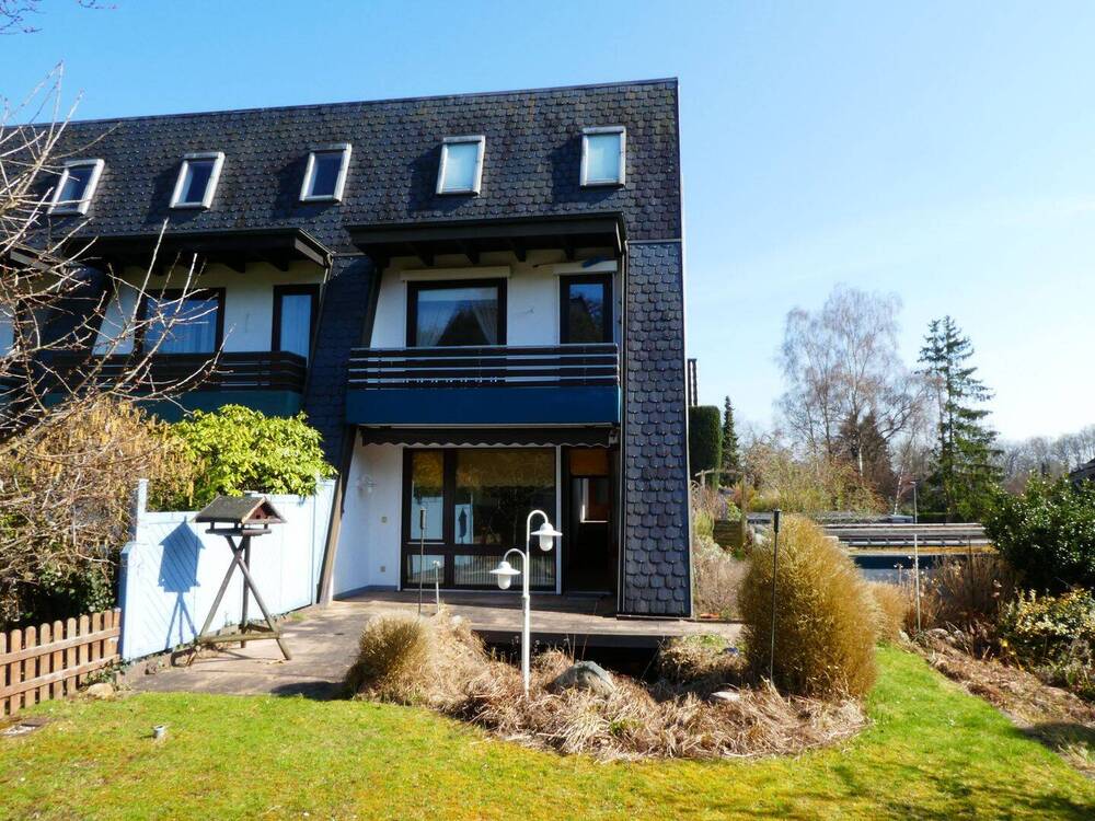 Thumbnail-** Seltene Gelegenheit - Einfamilienhaus mit Garten, Garage, Stellplatz, in strategisch guter und ruhiger Lage in Jesteburg