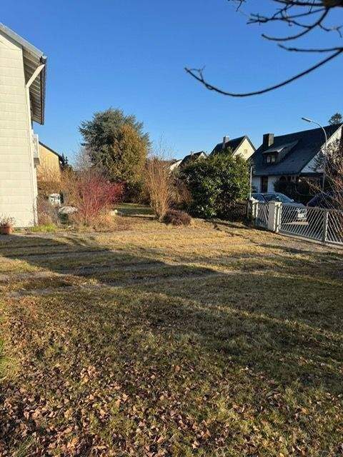 Thumbnail-FBC - Seltene Gelegenheit: Mehrfamilienhaus oder großzügiges Baugrundstück mit Entwicklungspotential in Fürstenfeldbruck