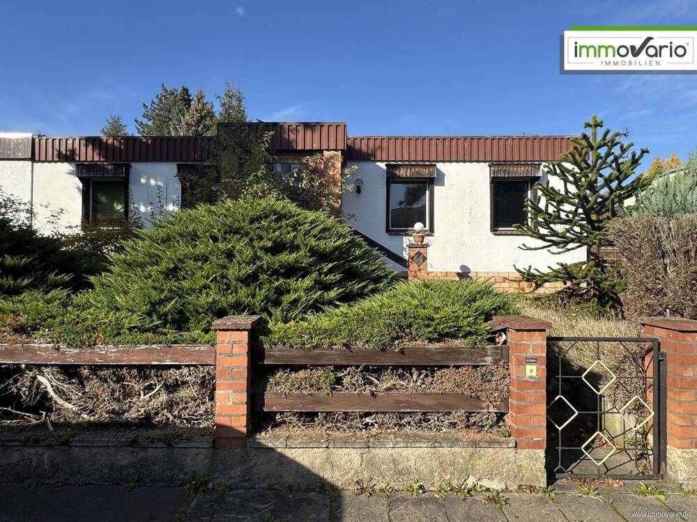 Thumbnail-Sanierungsbedürftiger Bungalow mit großem Grundstück zu verkaufen!