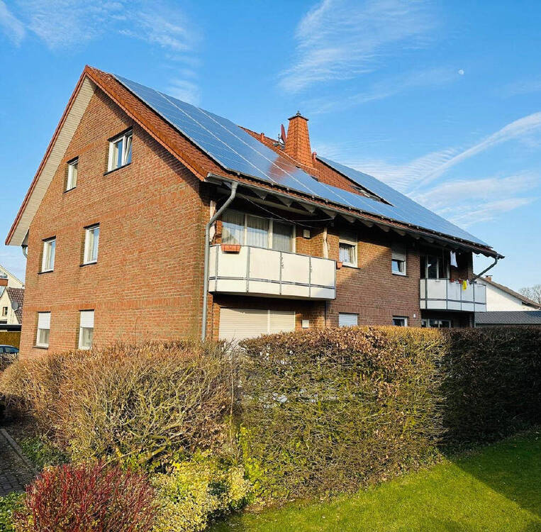 Thumbnail-Wunderschöne Eigentumswohnung im ersten Obergeschoss mit großem Balkon zu verkaufen.