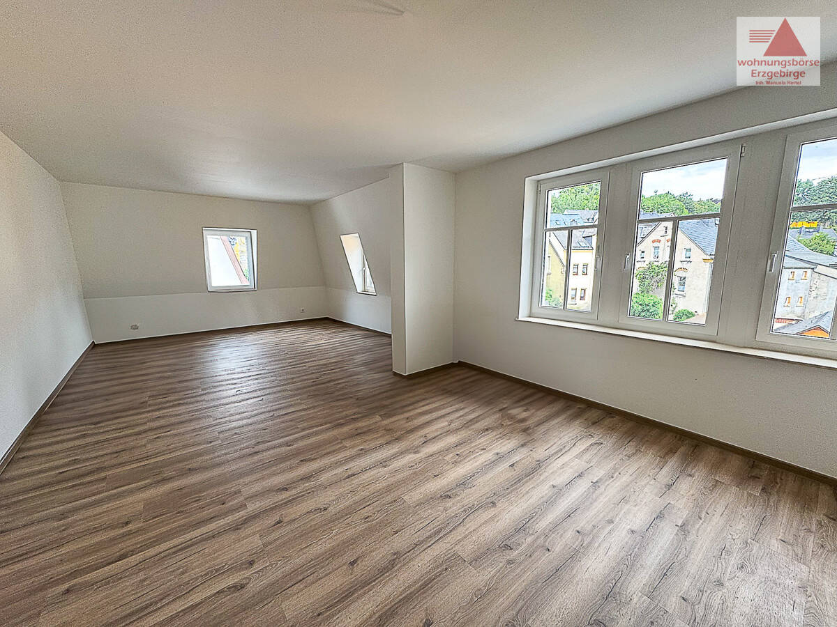 Thumbnail-Erstbezug! Großzügige 4-Raum-Wohnung in ruhiger Lage von Schneeberg