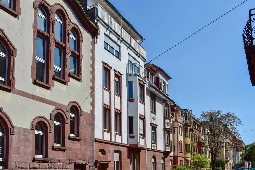 Thumbnail-Helle modernisierte Dachgeschoss Maisonette 4,5 Zimmer, 2 Tgl. Bäder, Dachterrasse, Balkon, Keller