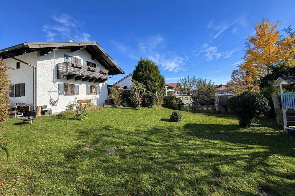 Thumbnail-Kleines gemütliches Einfamilienhaus auf sonnigem Grundstück - Zentral in Tutzing