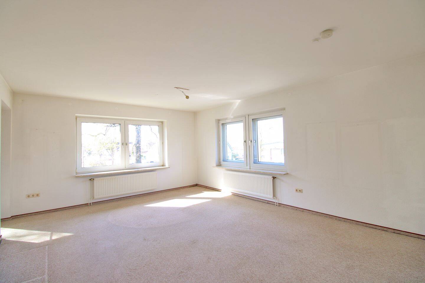 Thumbnail-Gepflegte 3 Zi.-Etagenwohnung in Neugraben-Fischbek zu mieten