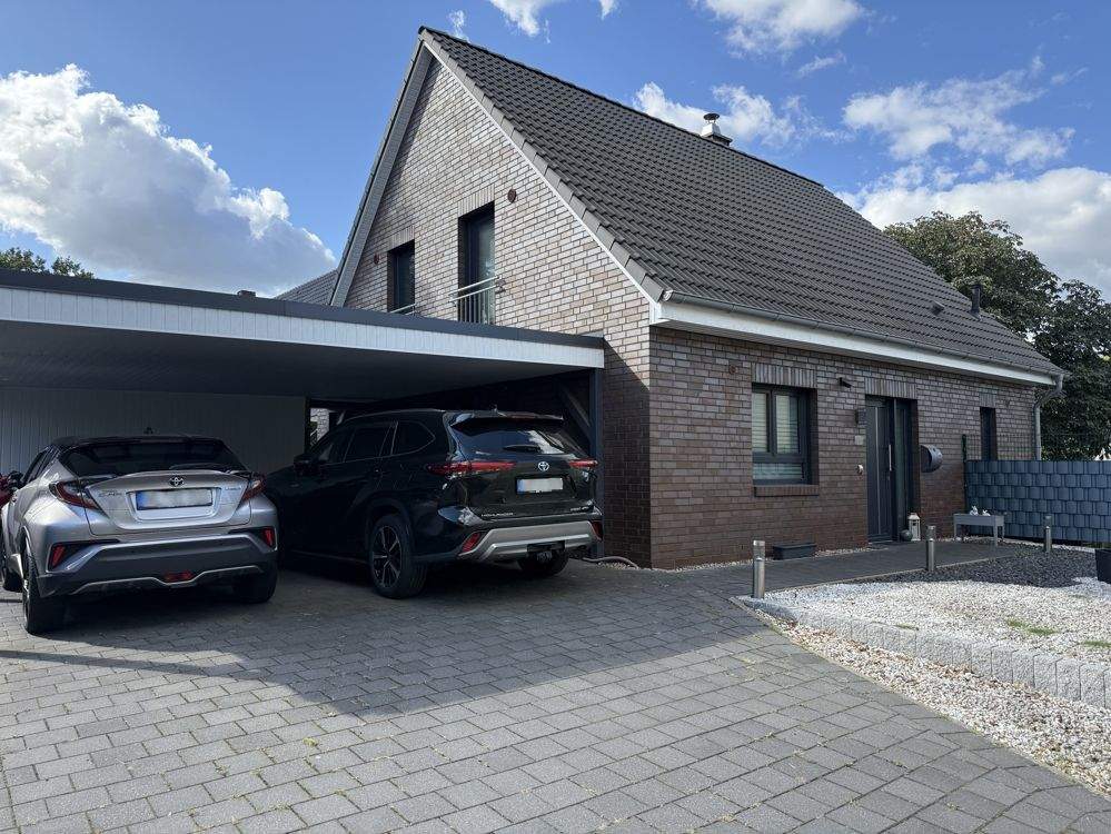 Thumbnail-Modernes Einfamilienhaus mit Doppel-Carport, Pool und Sauna in Bardowick