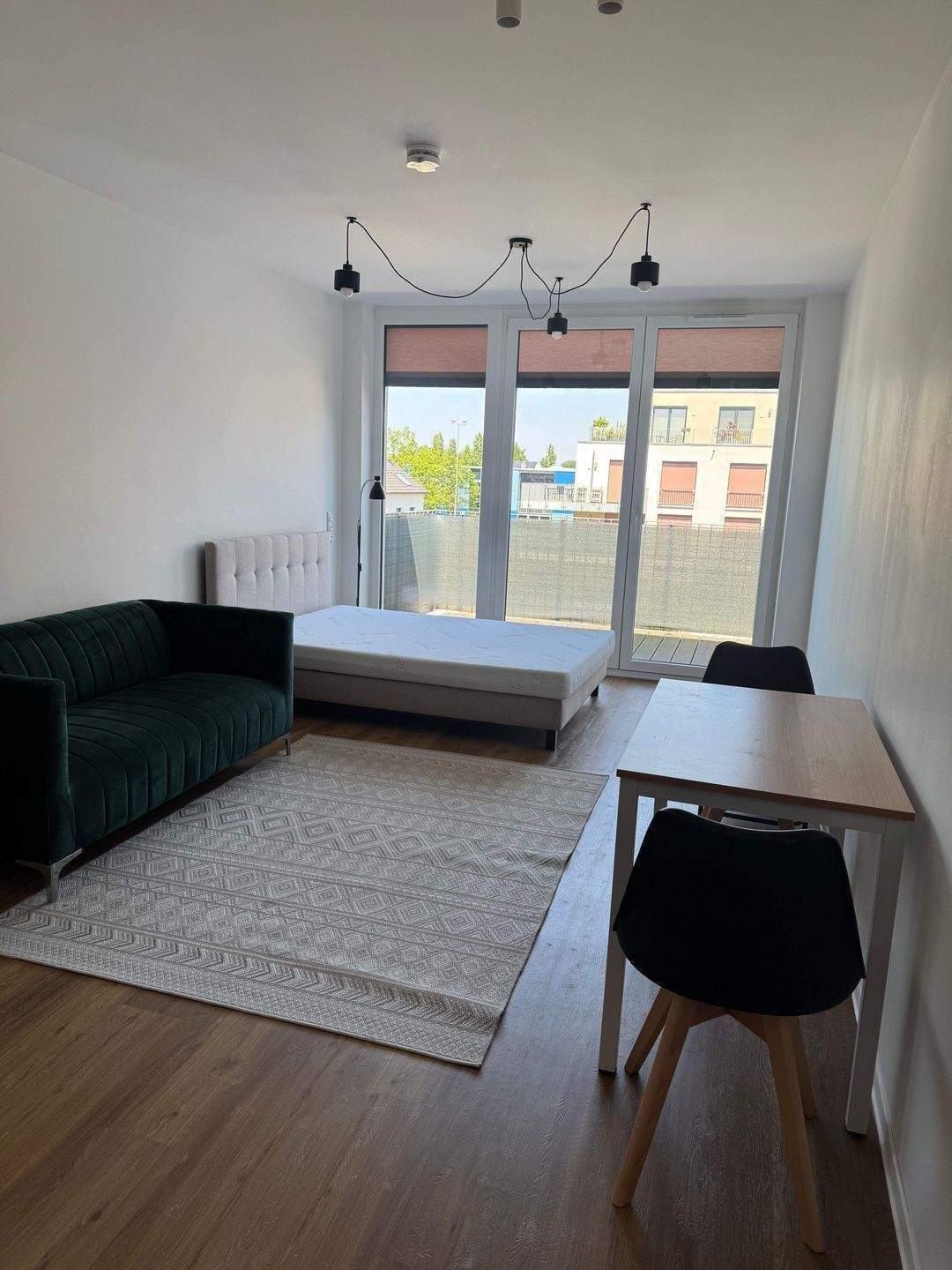 Thumbnail-Modern möblierte 1-Zimmer-Wohnung in ruhiger Lage