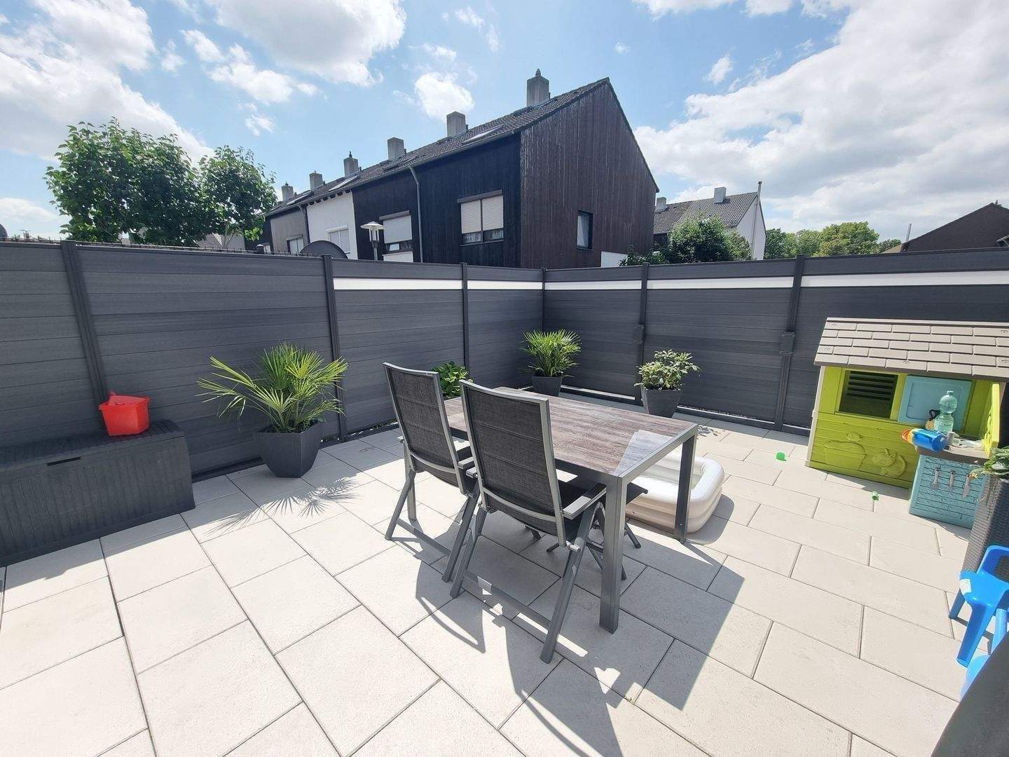 Thumbnail-NEUMANN - Schönes Reihenmittelhaus in guter Lage