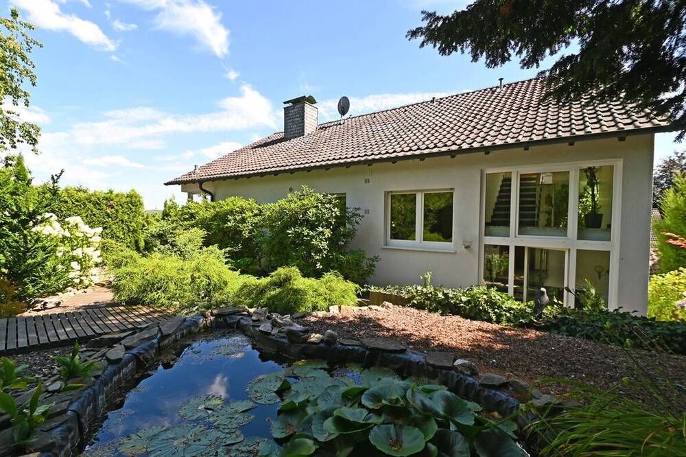 Thumbnail-Wunschplatz mit Ausblick! Top-gepflegtes, freistehendes Ein-Zweifamilienhaus in Velbert-Neviges