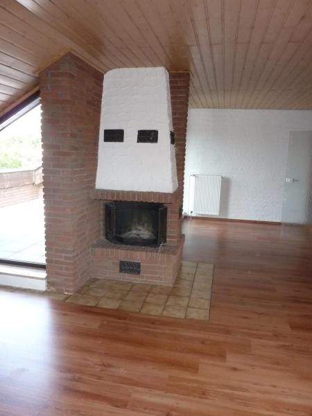 Thumbnail-PeineCity-Lage - gepflegte 3 -Zimmerwohnung, Kamin und Dachterrasse