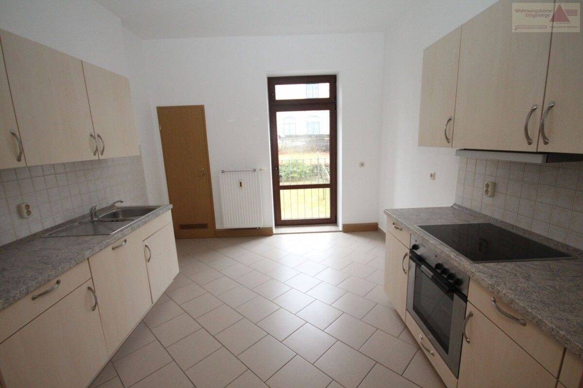 Thumbnail-Sonnige 2-Raum-Wohnung mit Einbauküche in Annaberg-Buchholz!