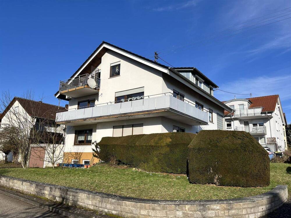 Thumbnail-teilweise modernisiertes Mehrfamilienhaus in guter Lage von Tauberbischofsheim