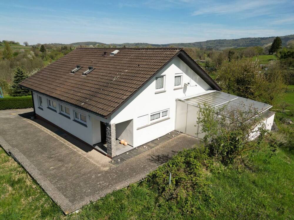 Thumbnail-1-2 Familienhaus in traumhafter Lage von Ettenheim-Altdorf