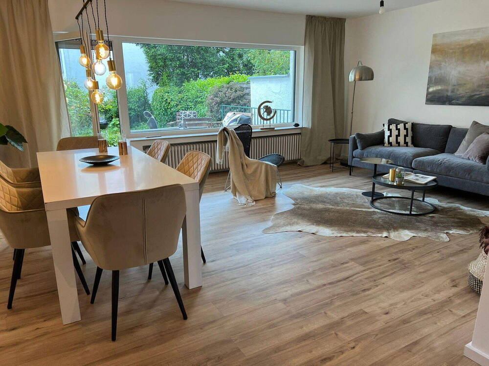 Wohn-/Esszimmer