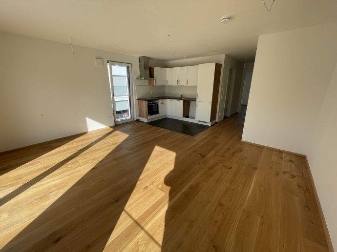 Thumbnail-Modern 3 Zi-Whg. mit Balkon, inkl. Küche und Tiefgarage