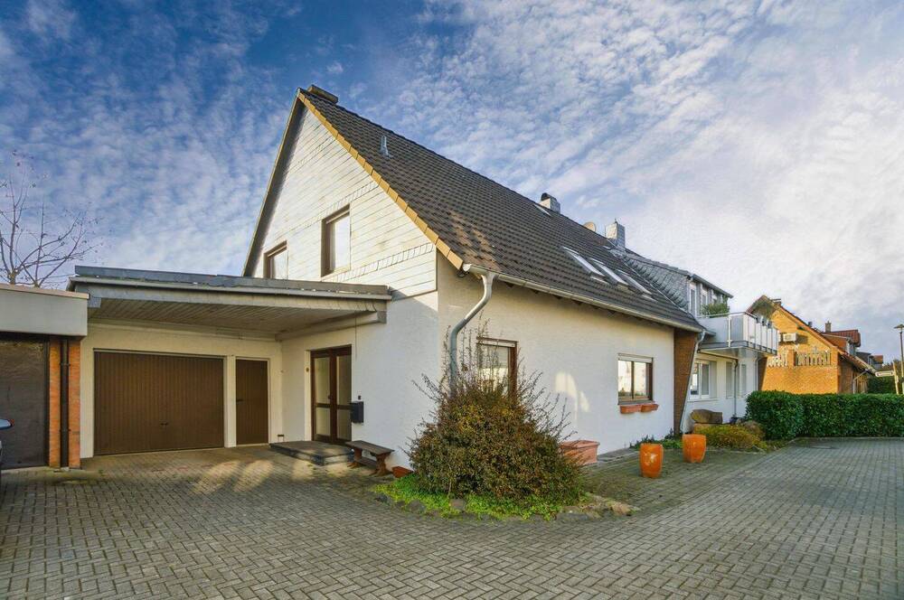 Thumbnail-Lichtdurchflutete Doppelhaushälfte mit Wintergarten - ein ideales Zuhause für Ihre Familie