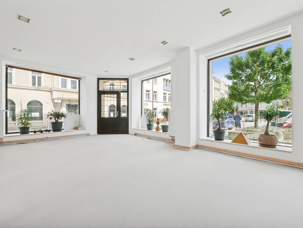 Thumbnail-++Im Herzen Sebnitz: 152,18 m2 geräumige Ladeneinheit in attraktiver Innenstadt-Lage!++
