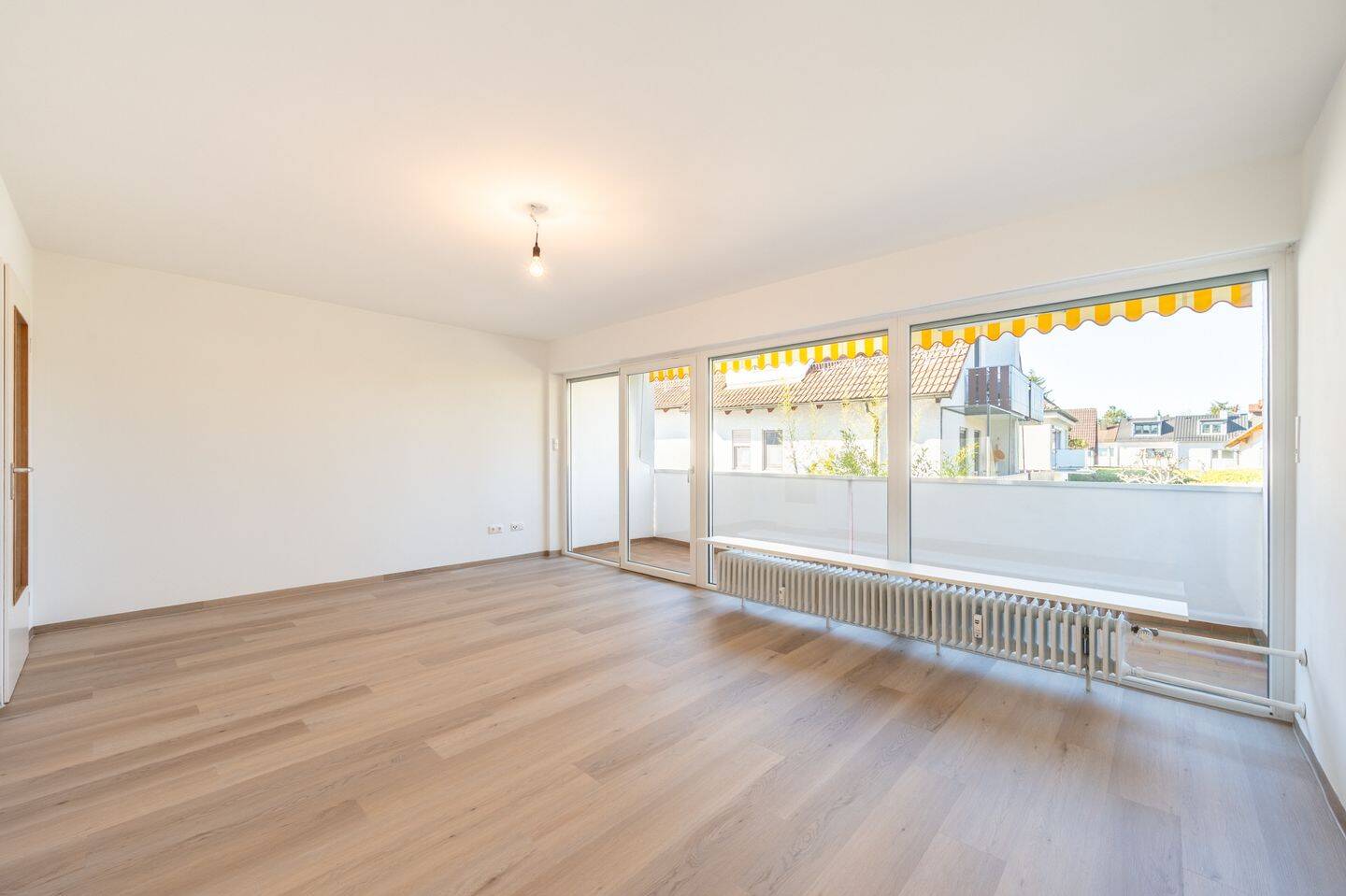 Thumbnail-AIGNER- 3-Zimmer-Wohnung in Obersendling mit charmantem Grünblick und Wohlfühlfaktor