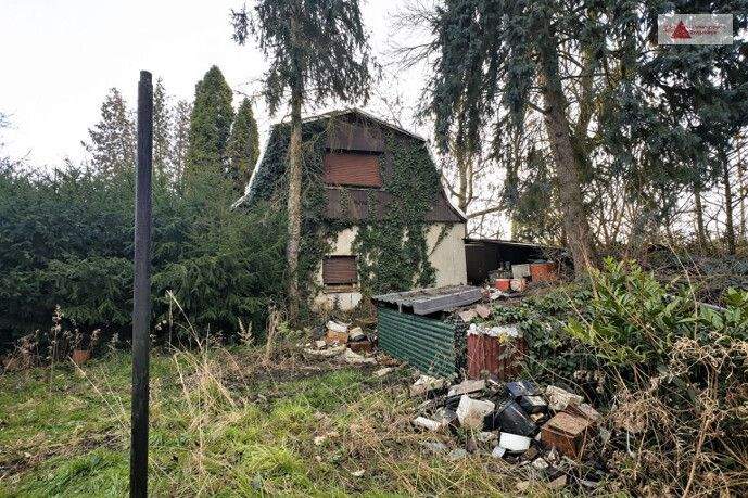 Thumbnail-HainaRadefeld: 1.868 m² Grundstück nahe Schladitzer See, Haus sanierungsbedürftig, bei A14, Leipzig