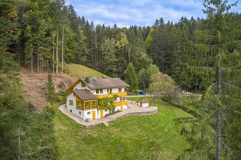 Thumbnail-Traumhaftes Landhaus mit Ferienwohnung in Alleinlage - Ihr Rückzugsort in Viechtach!