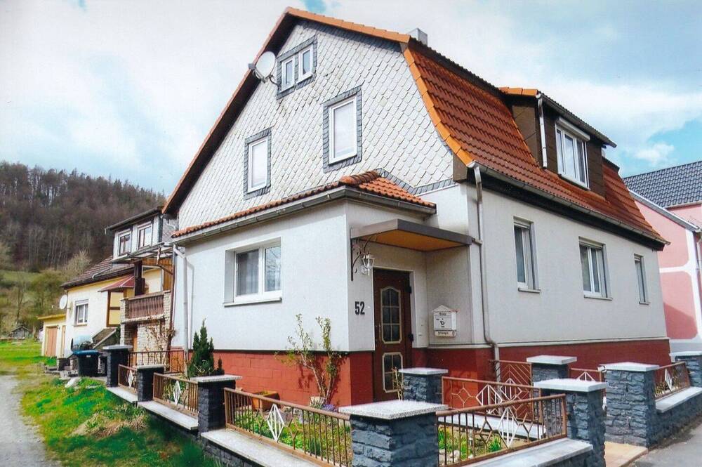 Thumbnail-Großes EFH (DHH) in 96528 Frankenblick, OT Grümpen