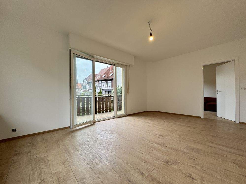 Thumbnail-+++ Renovierte 3-Zimmer-Wohnung mit großem Garten am Altstadtrand +++