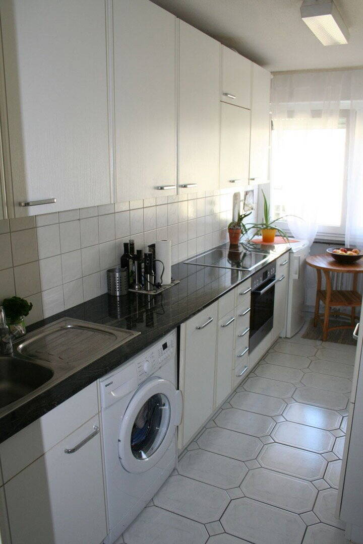 Thumbnail-Zentrale, seenahe, sehr gepflegte 2-Zimmer Stadtwohnung in Toplage