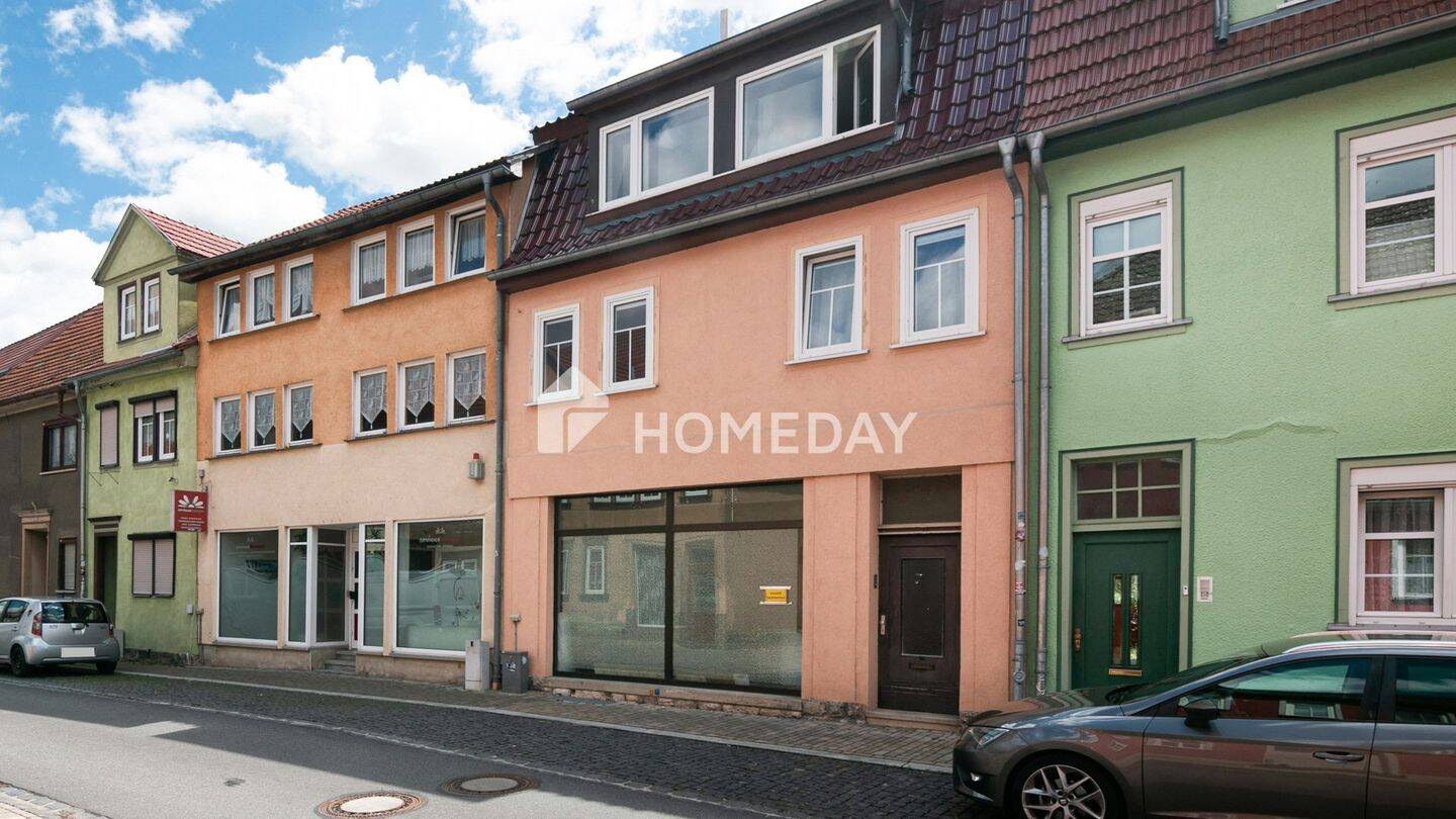 Thumbnail-Zwei Häuser - eine Investition mit Potenzial: Wohn- und Geschäftsanwesen mit Charme und Gartenidylle