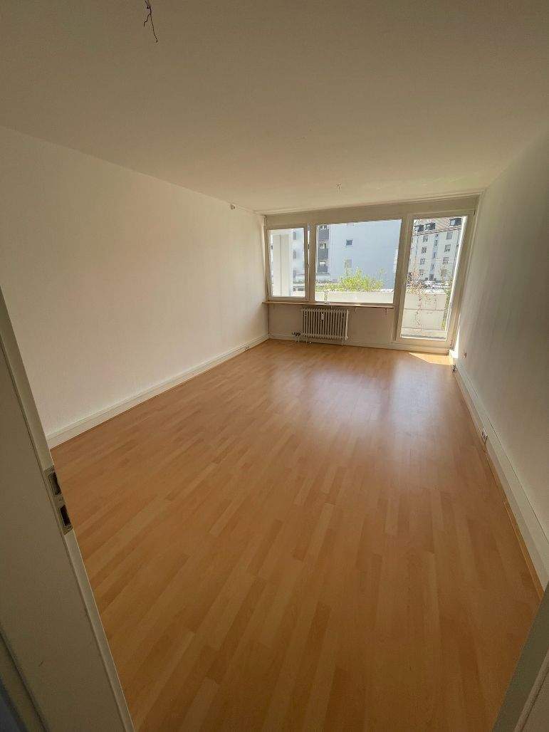 Thumbnail-Rarität Büros zentral und neu renoviert für Pendler geeignet - All-in-Miete