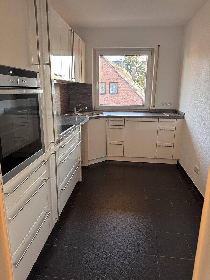 Thumbnail-Hochwertige 2 Zimmer DG Wohnung mit großem Balkon - nahe Reichswald, Nürnberg Laufamholz