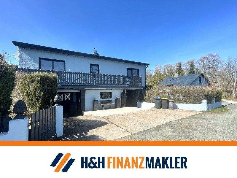 Thumbnail-Bungalow mit Nebengelass und großem Grundstück in ruhiger Lage