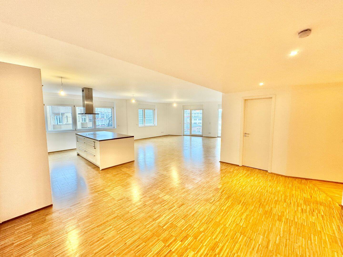 Thumbnail-Großzügige Traumwohnung in urbanen Stadtquartier