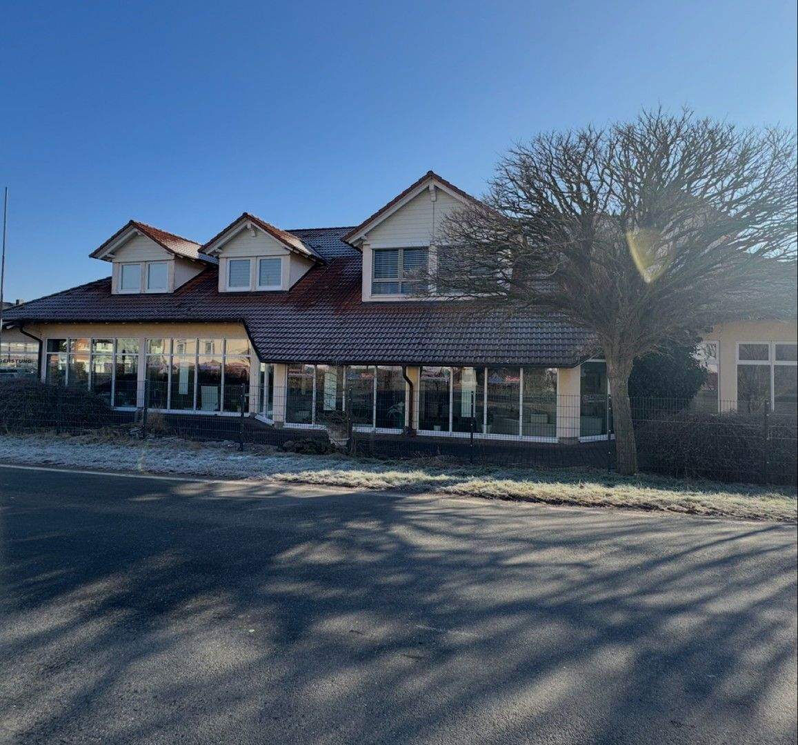 Thumbnail-Wohn und Geschäftshaus