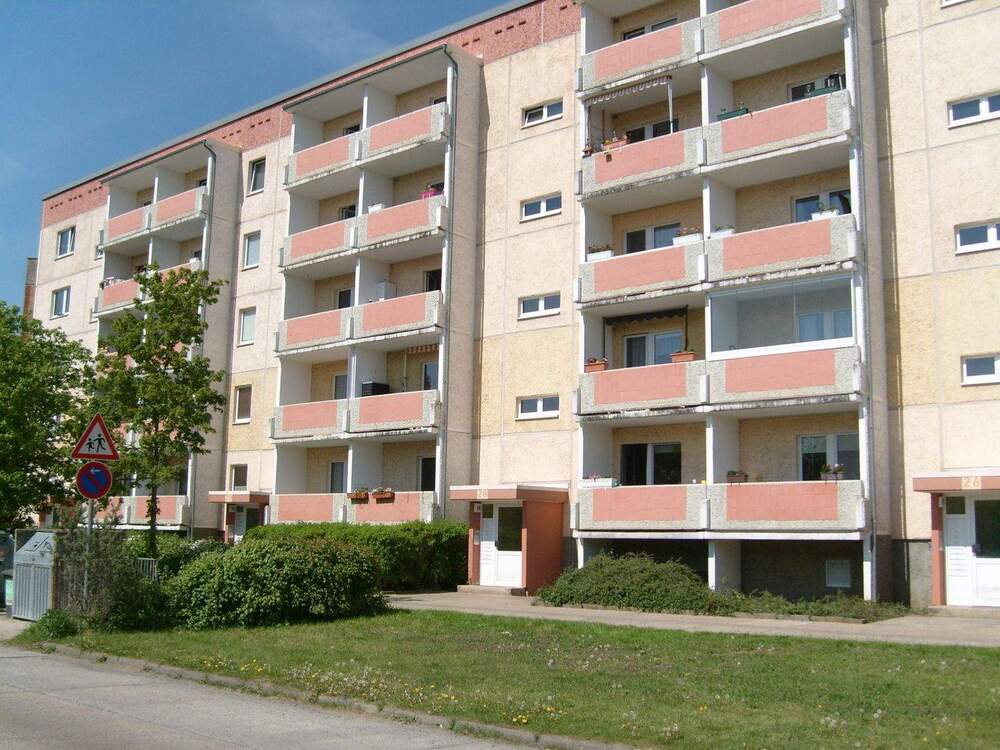 Thumbnail-Nette Nachbarn für 3-Raumwohnung mit Balkon im 5. OG gesucht.