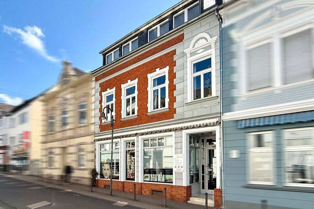 Wohnhaus mit Ladenfläche in der Innenstadt