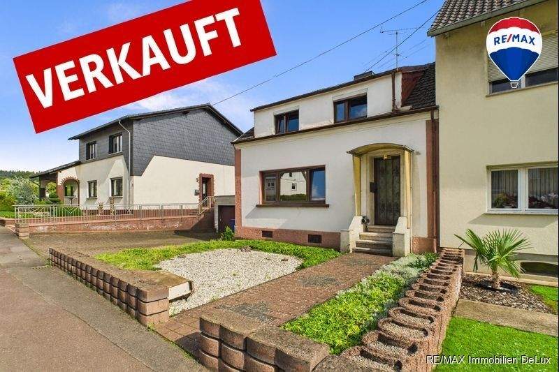 Thumbnail-Charmantes Einfamilienhaus mit großem Garten und Waldblick - Sanierungsobjekt mit Potenzial!