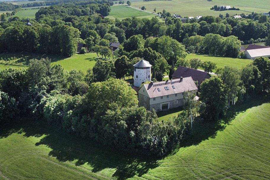 Thumbnail-Stille Schönheit in traumhafter Naturkulisse