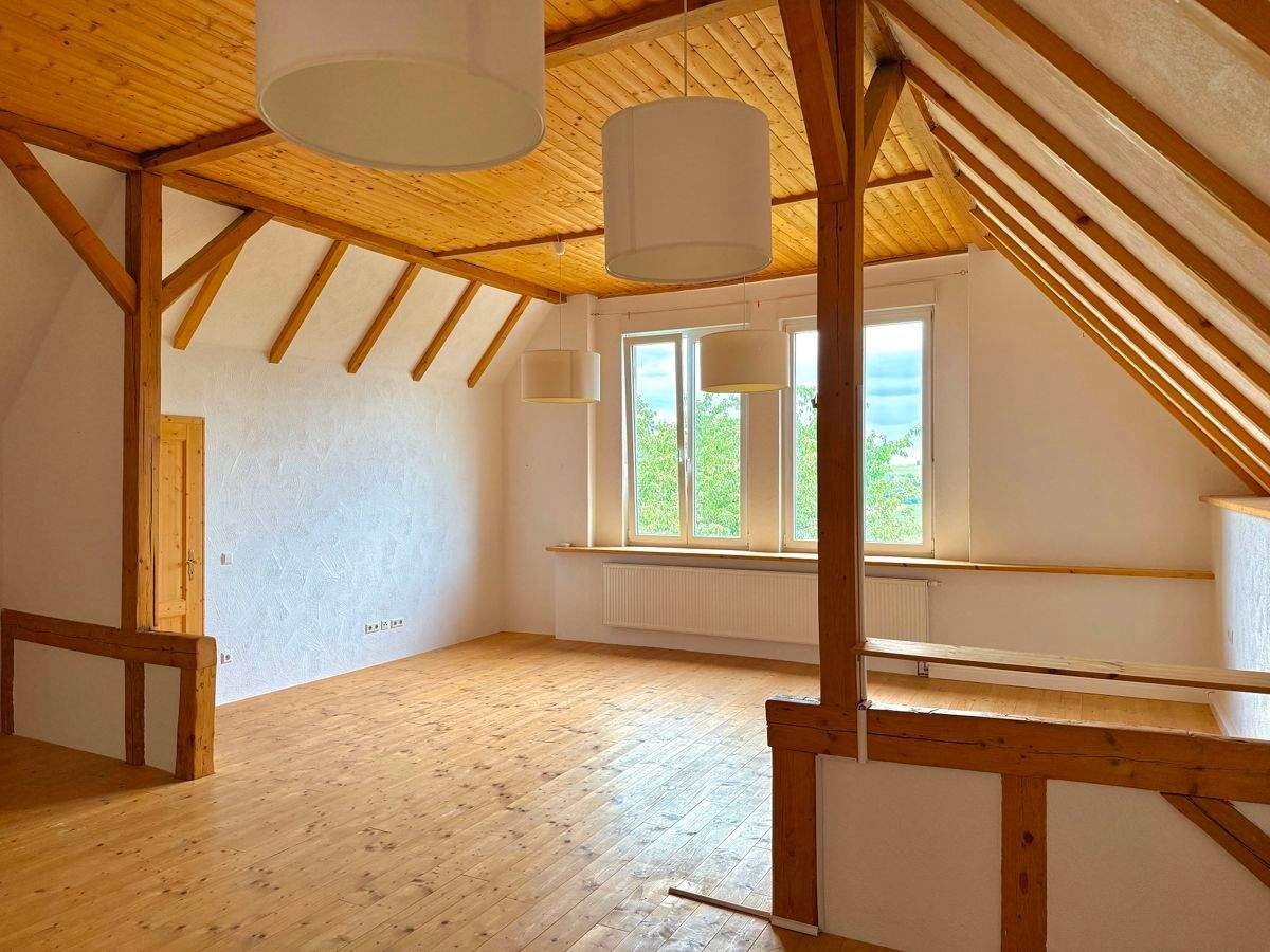 Thumbnail-Wohnhaus mit großem Gartengrundstück in Gerstetten-Heuchlingen